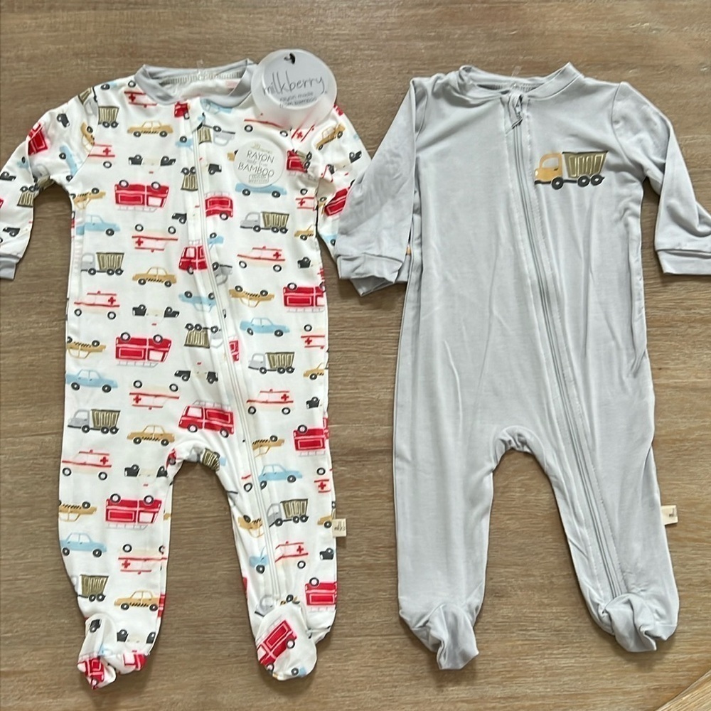 Milkberry Baby Boy Bamboo Set of 2 Footie Sleepers 3-6 months cars trucks